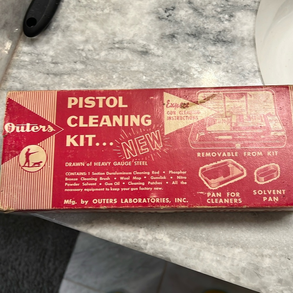 Outers pistol cleaning Kit mfg. by outers Laboratories Inc. Old school vintage